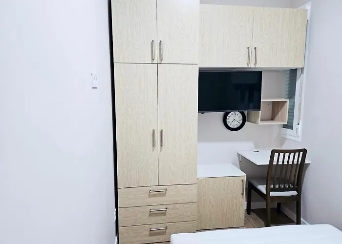 Acogedor Apartamento En Atocha By Bebalmy